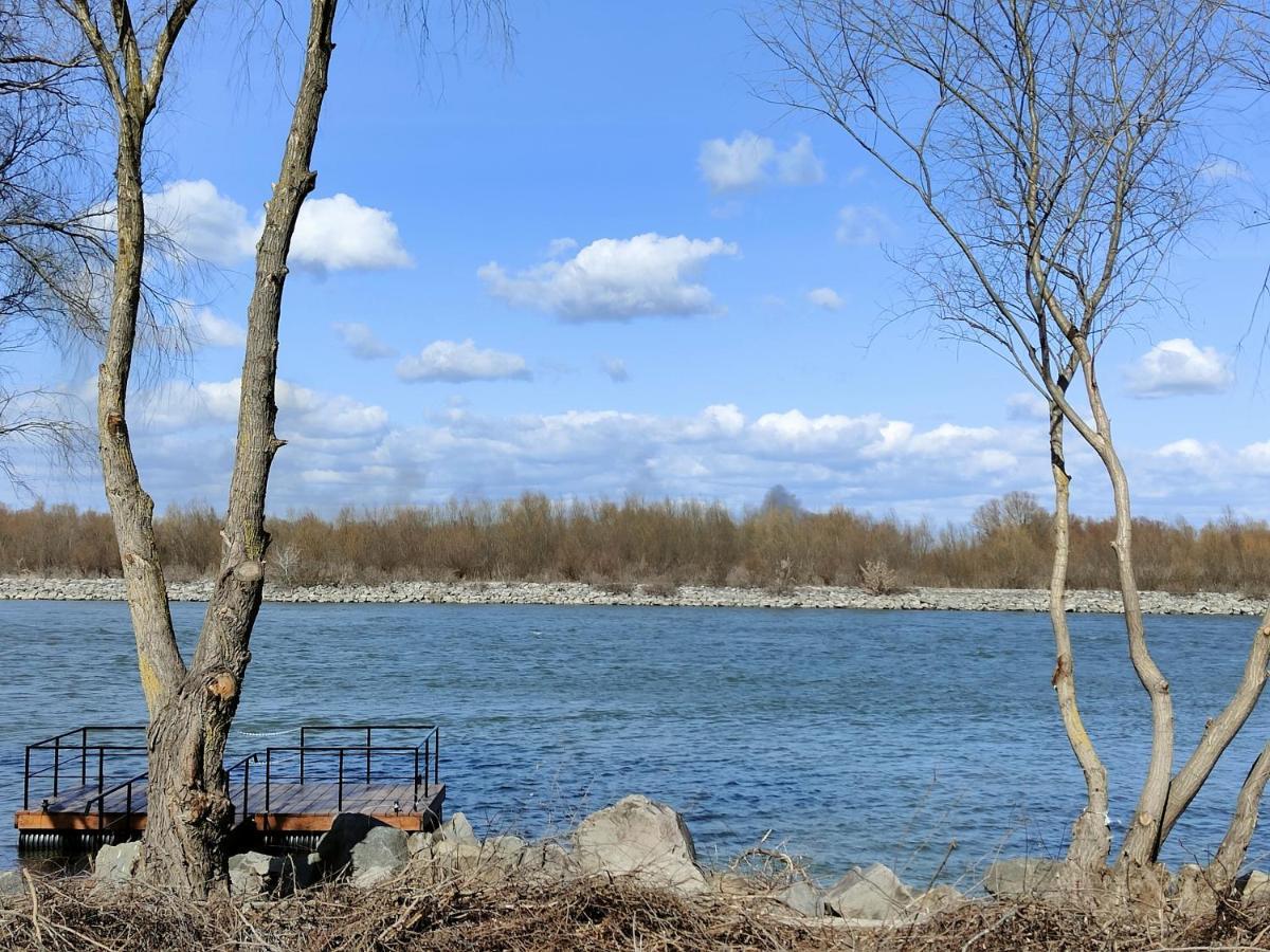 Gorgova Delta Village Exteriör bild